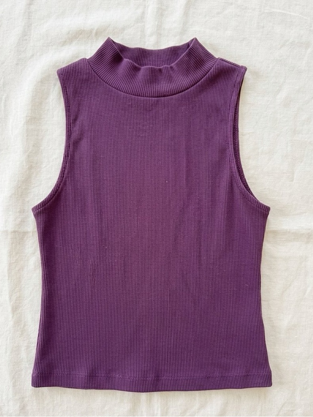 H&Medium Ribbed Mock Neck Tank Top in Purple Size XS